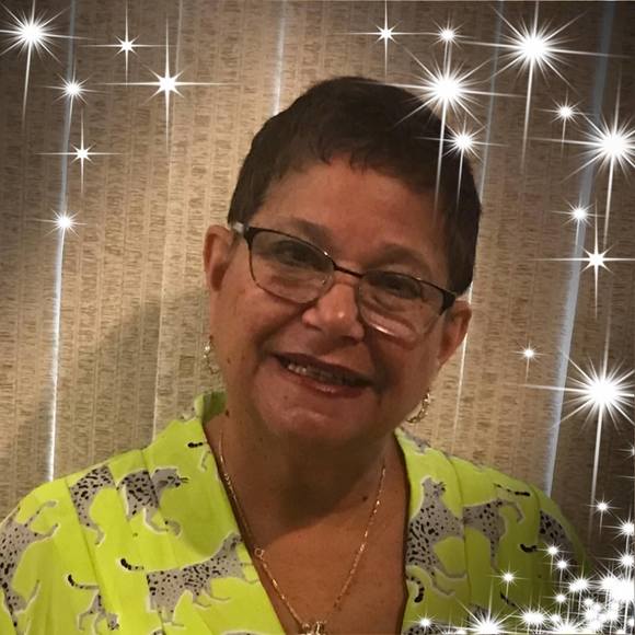 Meet your Posher, Elaine - Picture 1 of 1